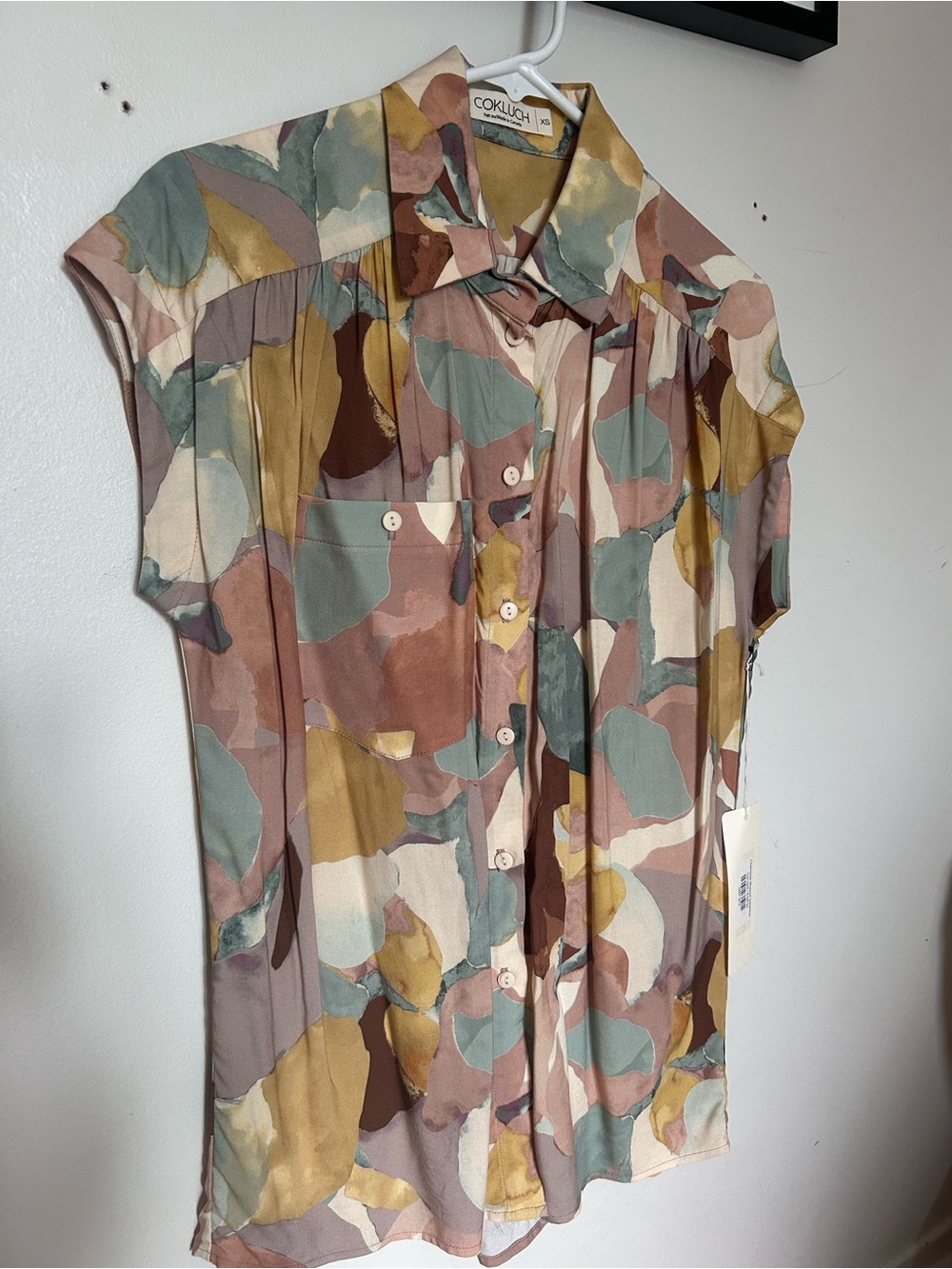 Cokluch Muscari Botanica Shirt – NWT – Made in Montreal
